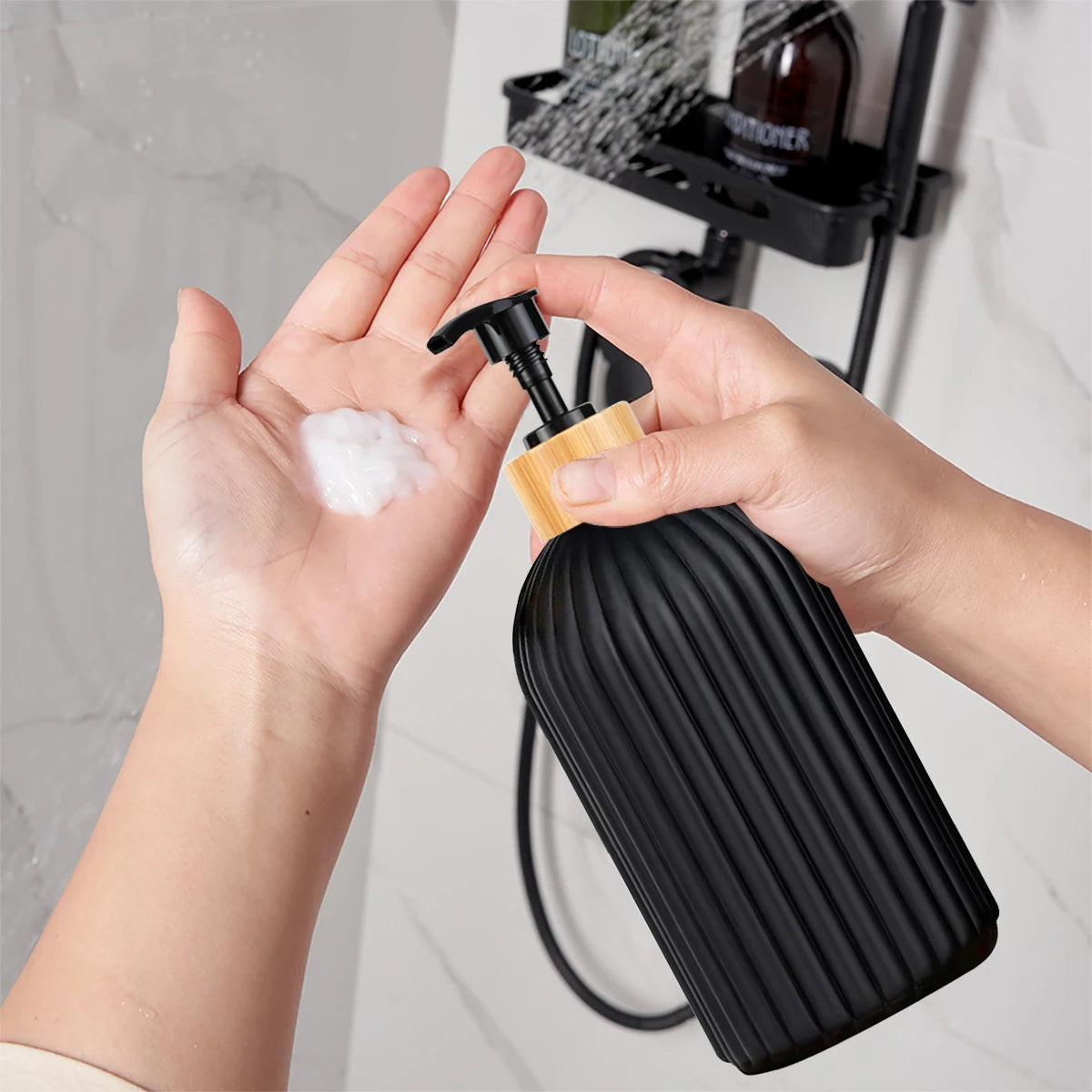 Ensemble Accessoires Salle de Bain Noir | Organisateur & Distributeur de Savon